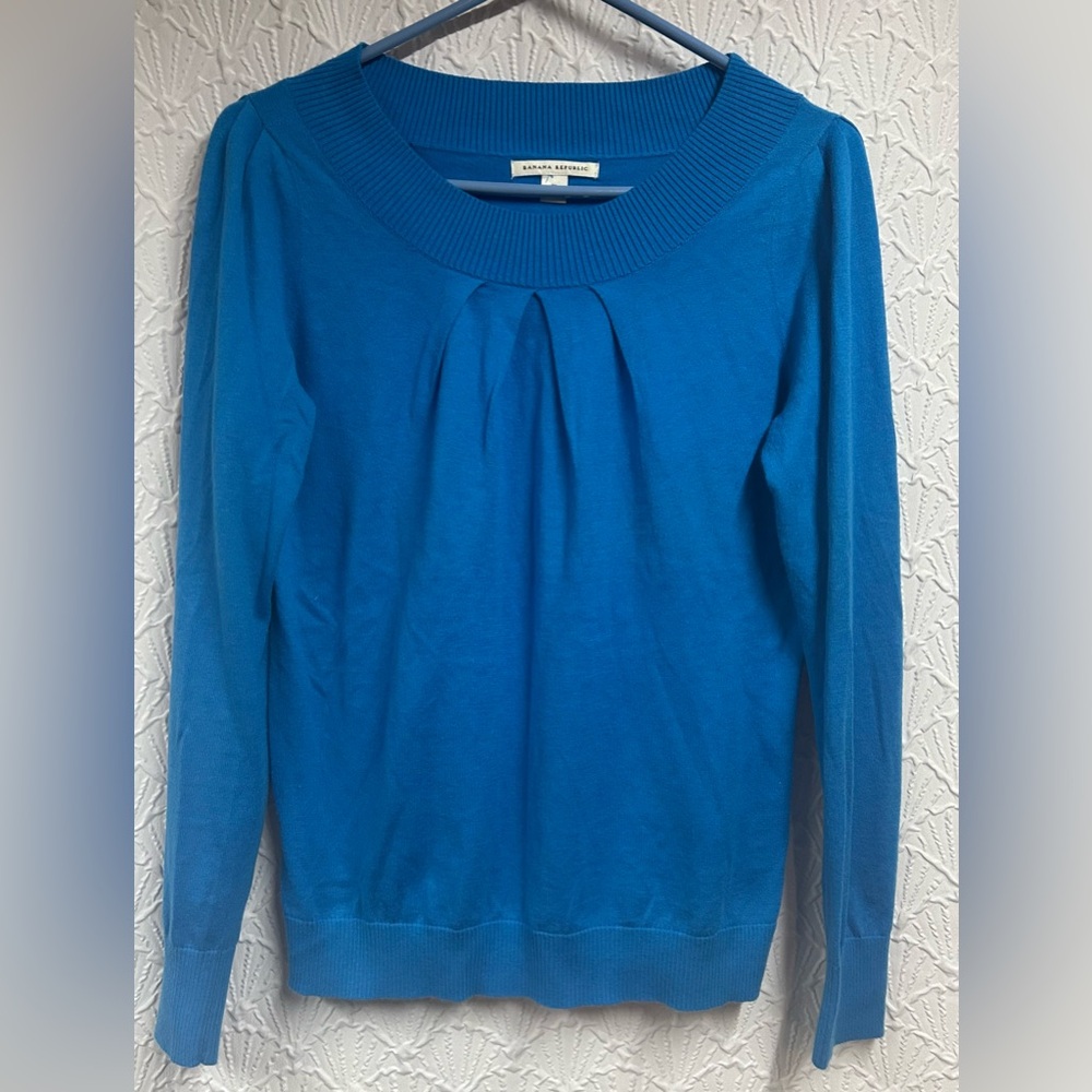 Banana Republic Blue Women's Crew Neck Sweater